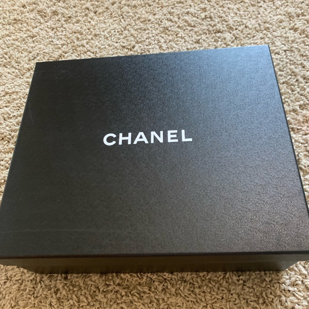 Chanel Black Stretch Sneakers 39 (Women’s 8) - Picture 6 of 9